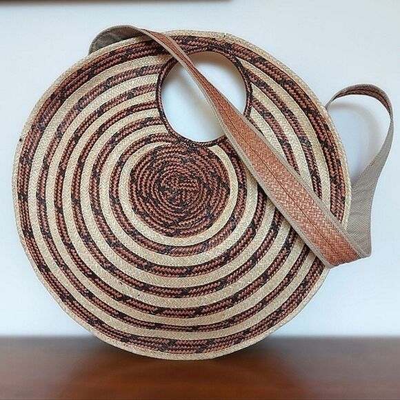 Vtg striped straw shoulder strap round bag - Picture 1 of 10